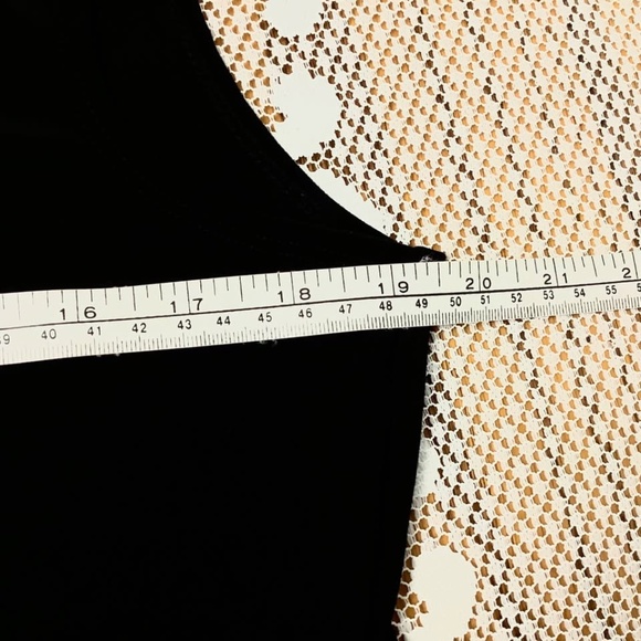 Size L 38-40 bust Slimming Little Black Dress - Picture 5 of 5